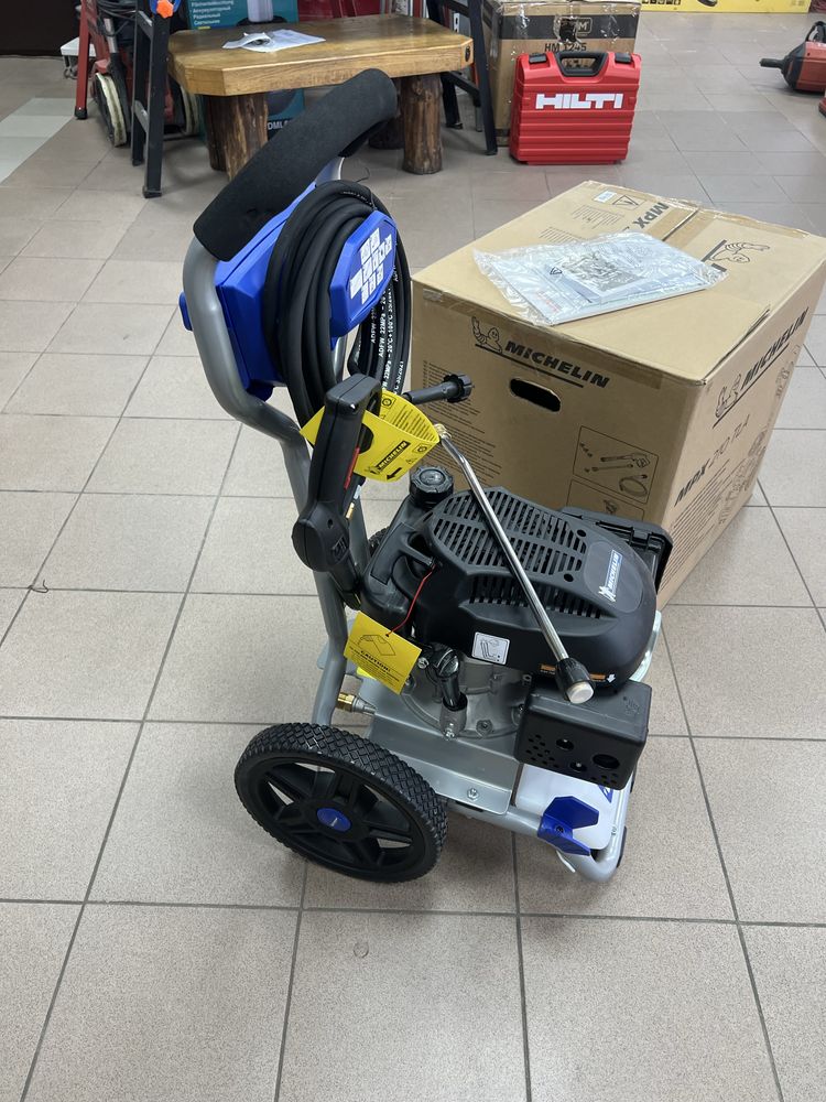 Бензинова мийка високого тиску Annovi Reverberi Michelin 210
