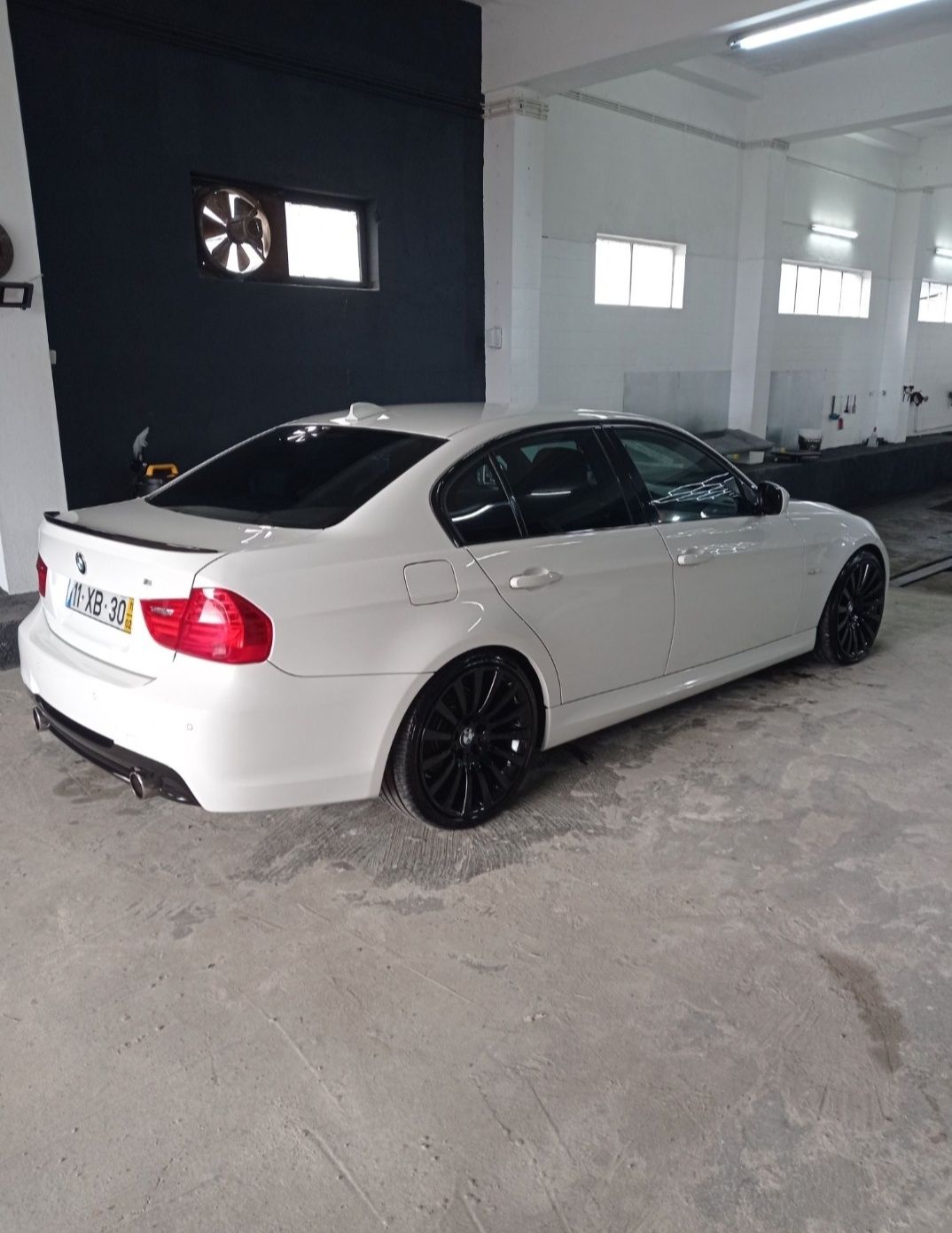 BMW 320 d pack M origem