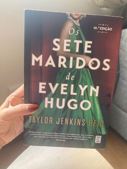 Livro Sete Maridos de Evelyn Hugo - Taylor Jenkins Reid