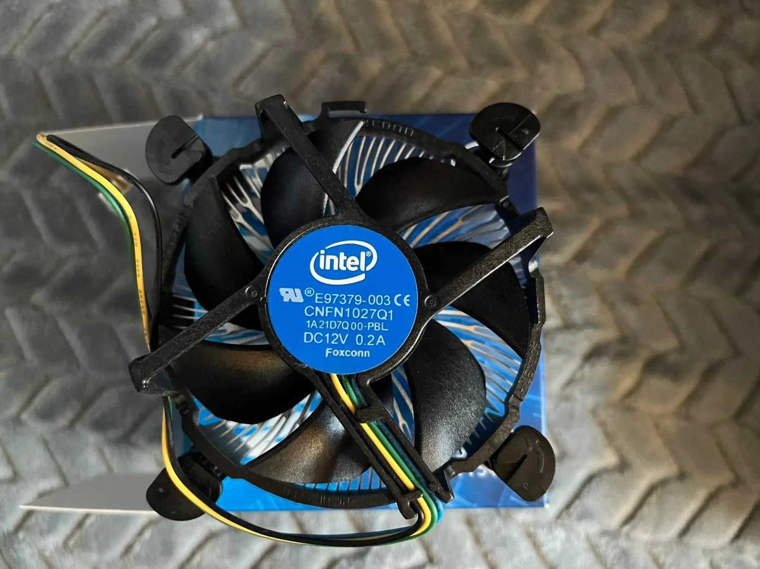 Intel Celeron G4930