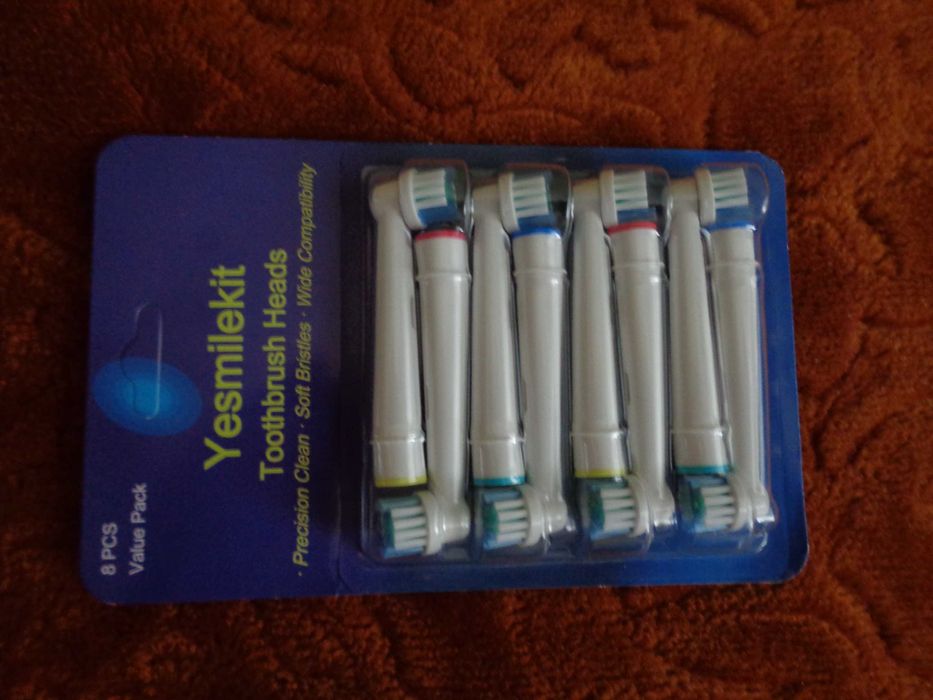 Końcówki do szczoteczki do zębów Oral B - 8 szt.