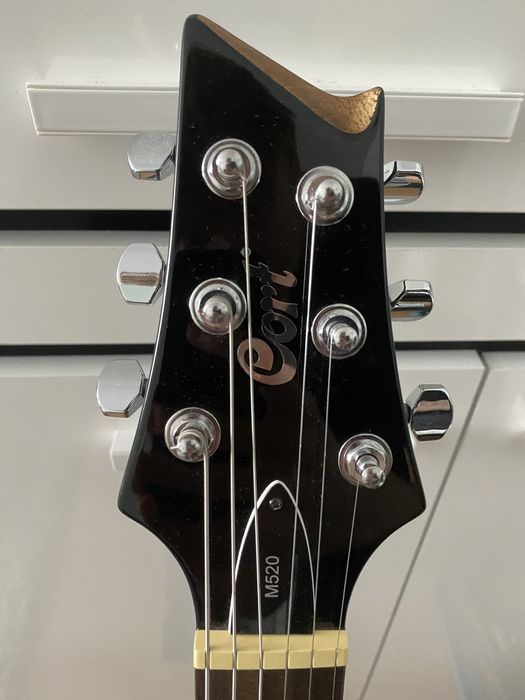 Gitara elektryczna Cort M520 BKS