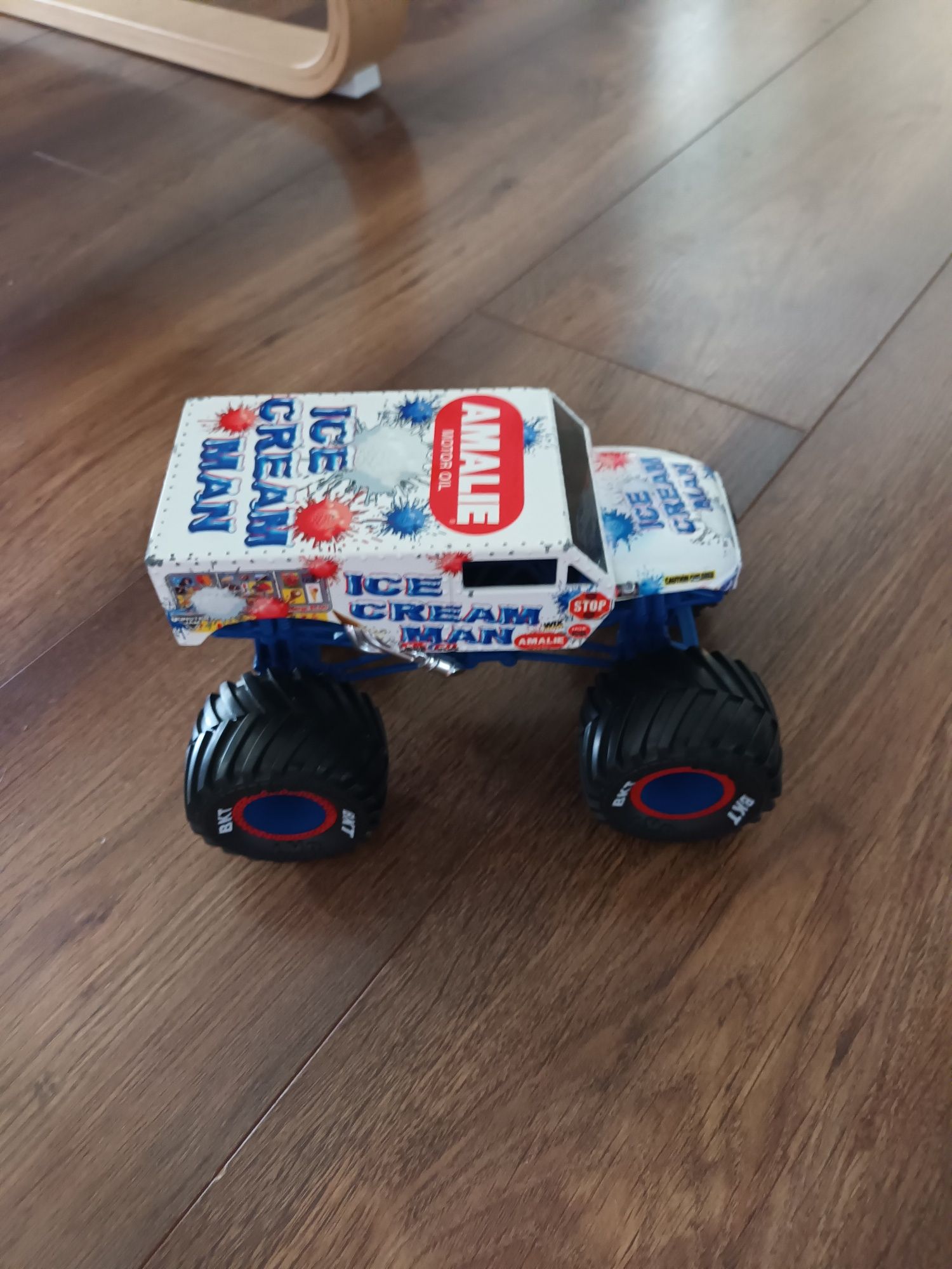 Auto Monster tuck