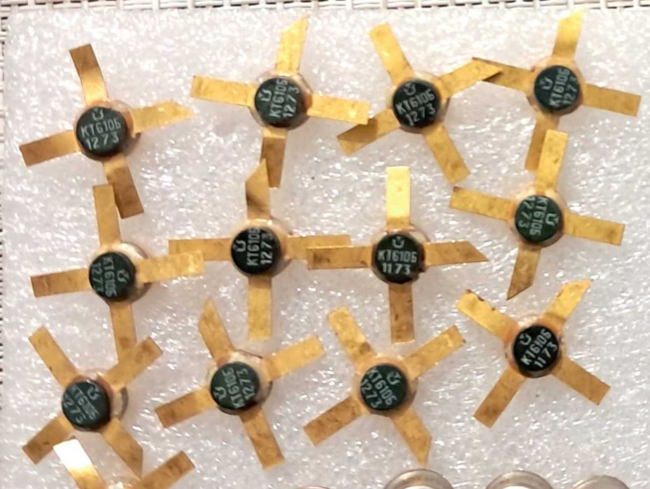 Транзистор КТ610Б