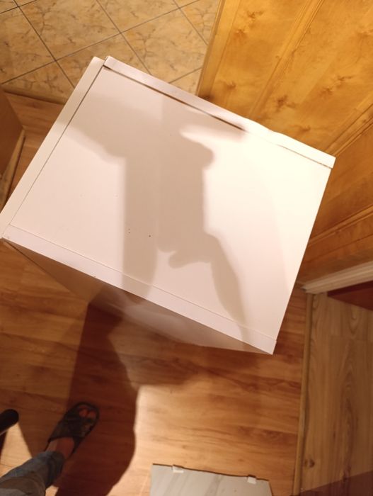 Szafka biała lakierowana