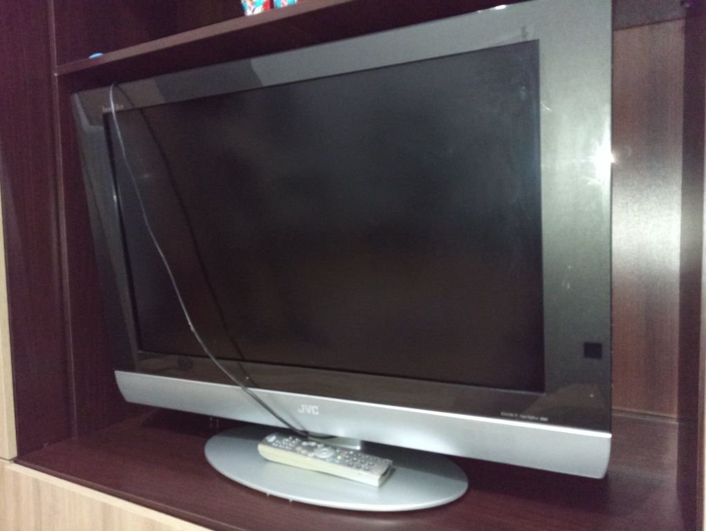 telewizor jvc model lt-23e31bjg