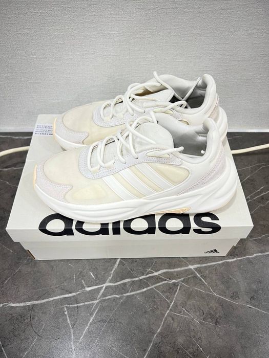 Женские кроссовки Adidas Ozelle