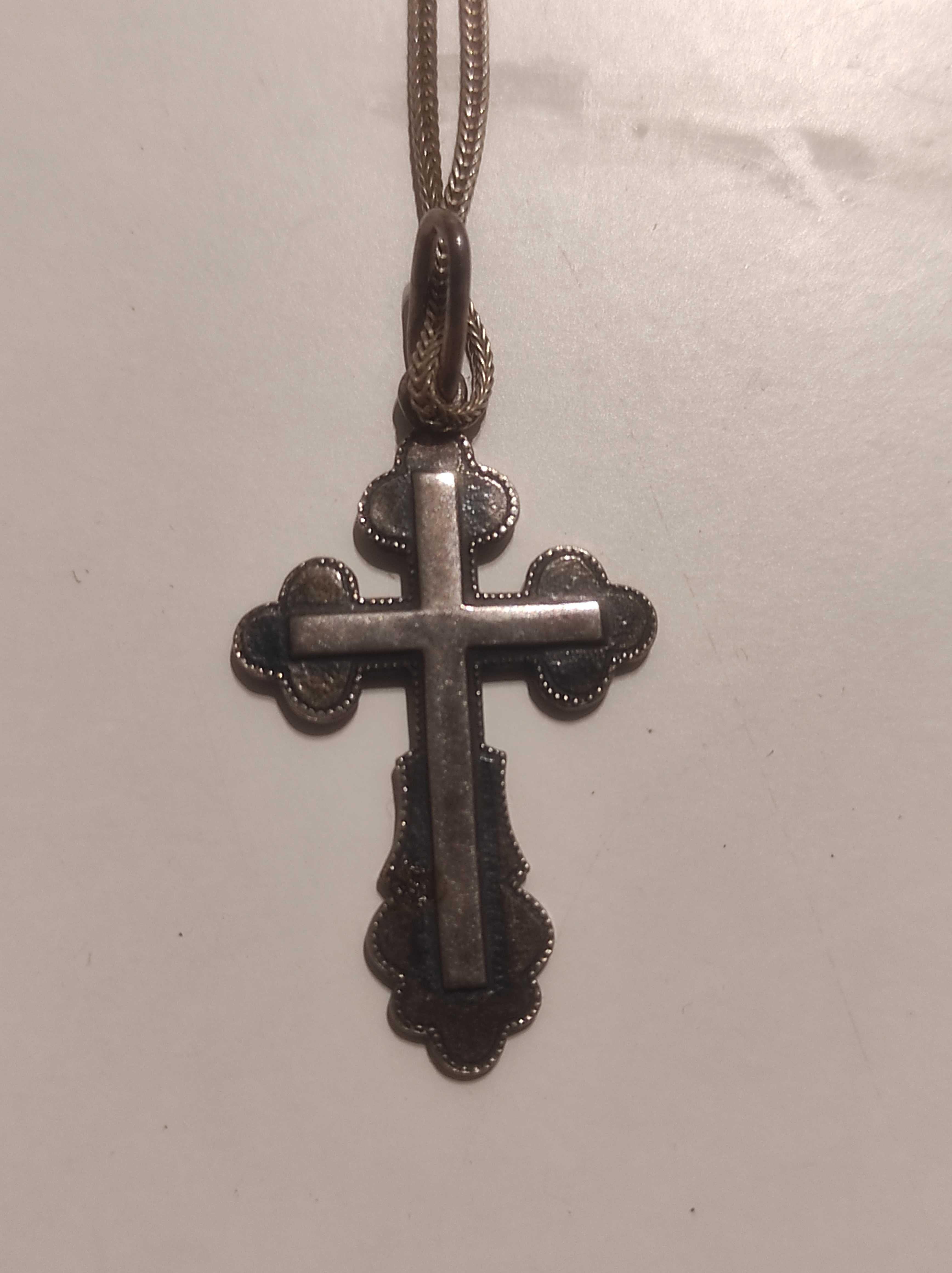 Srebrny łańcuszek z krzyżykiem, próba 925,
