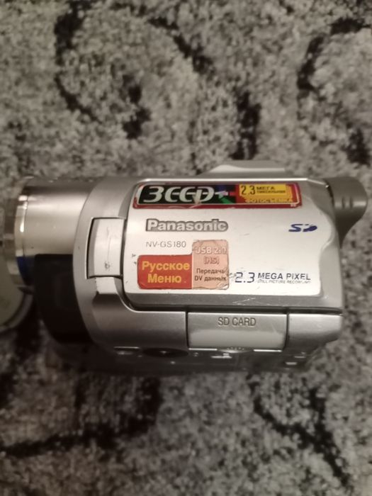Видеокамера Панасоник