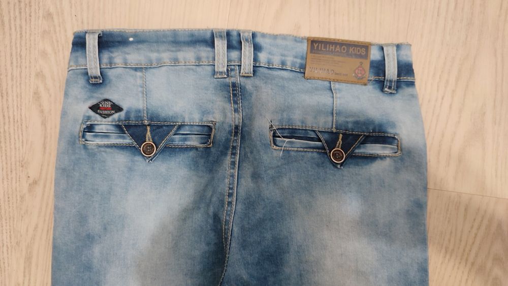 Jeansy spodnie chłopięce 134/140