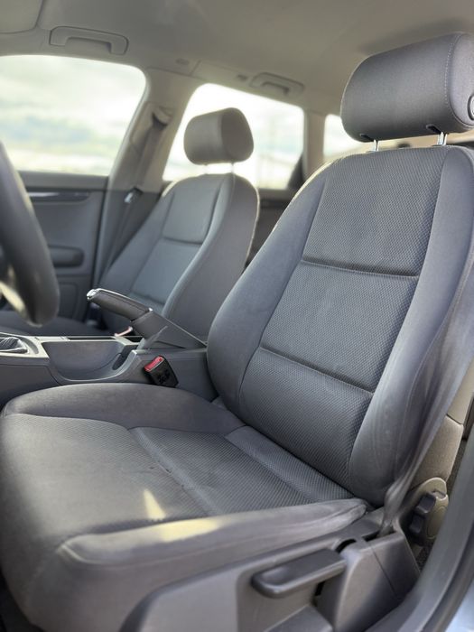 CAR4YOU AUDI A4 2.0 Benzyna 2002R Klimatyzacja  208310KM