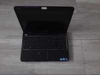 Laptop Dell Inspiron Q15R