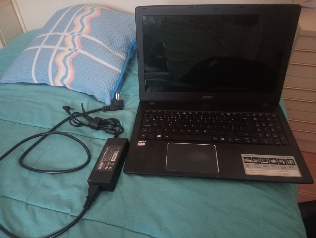 Portátil Acer Aspire