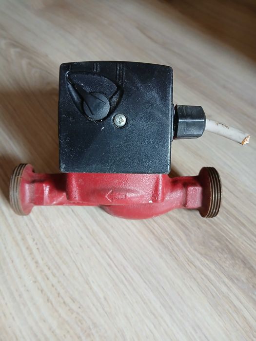 Pompa Grundfos UPS 25-60