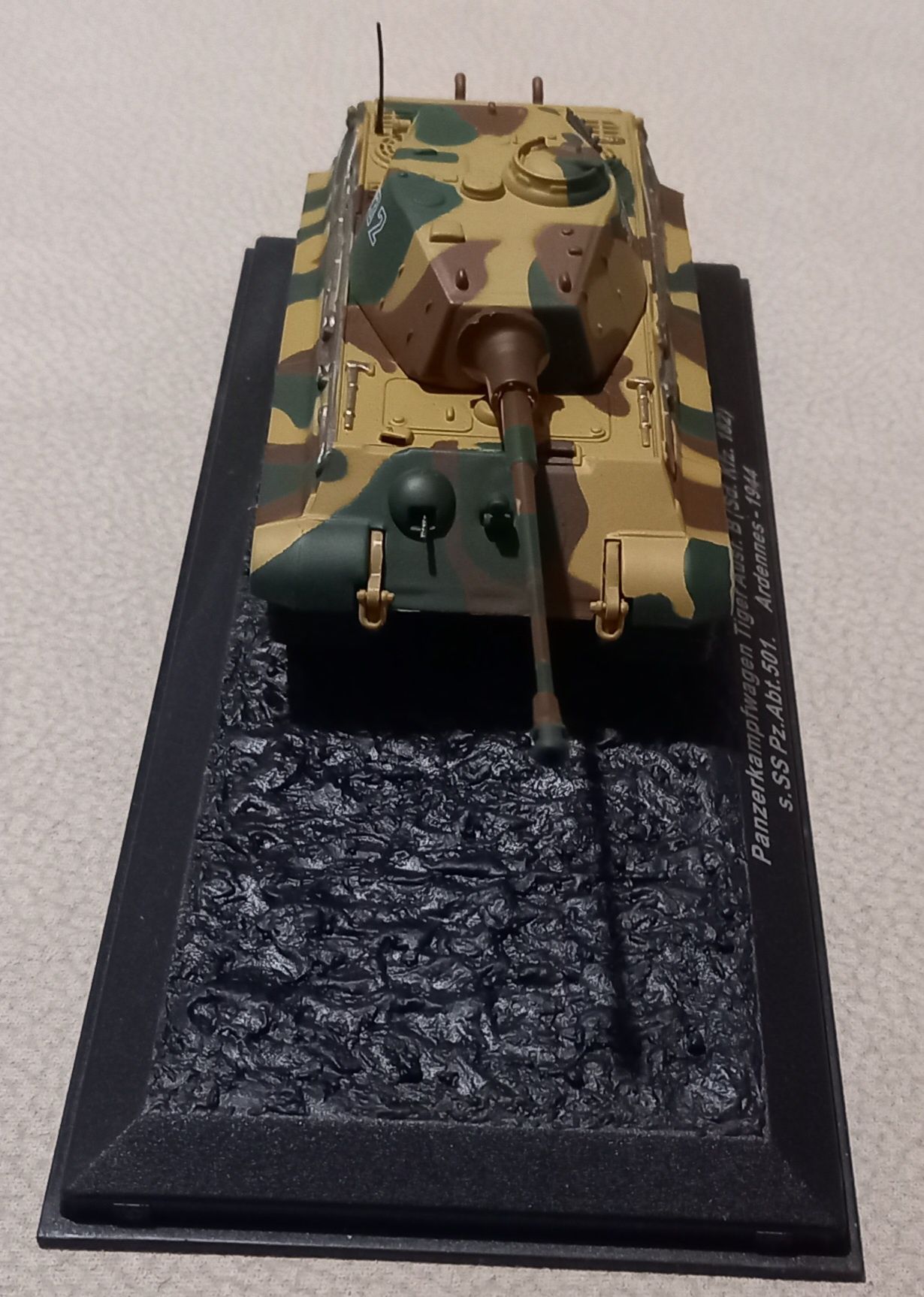 Miniatura tanque de guerra combate.