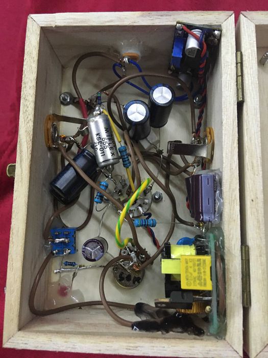 Lampowa gitarowa końcówka mocy Kafar AMP IN THE BOX