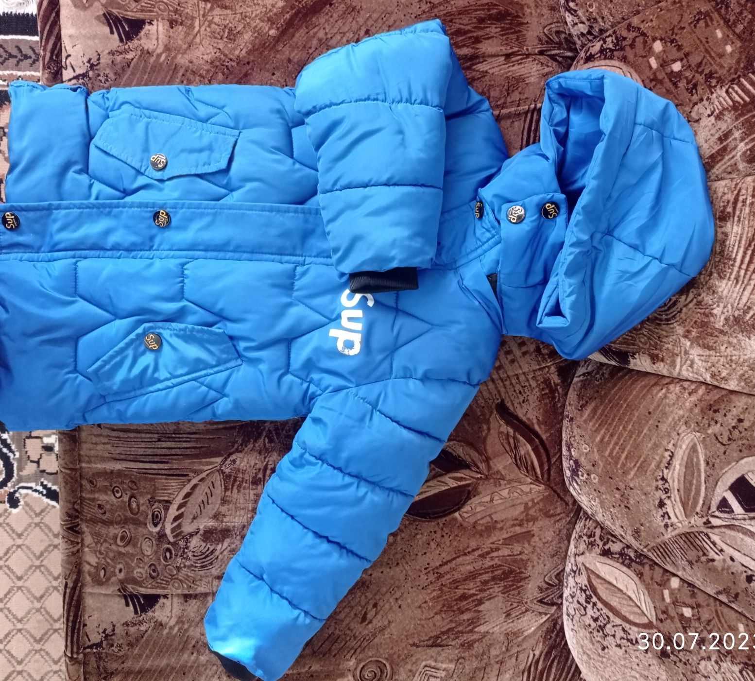 Весенняя куртка для мальчика 4-5 лет