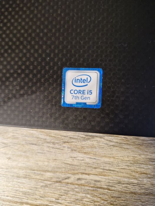 Dell XPS 15.6 4K i5-7300HQ  20 RAM 256 SSD GTX 1050. Сенсорний екран!