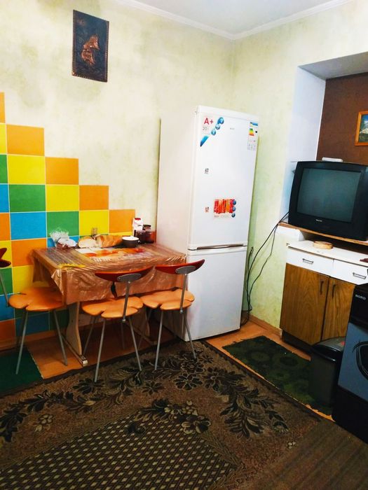 Здам КІМНАТУ. Центр Хмельницького.