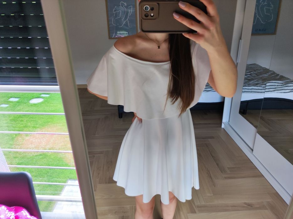 biała sukienka hiszpanka umiwersalna