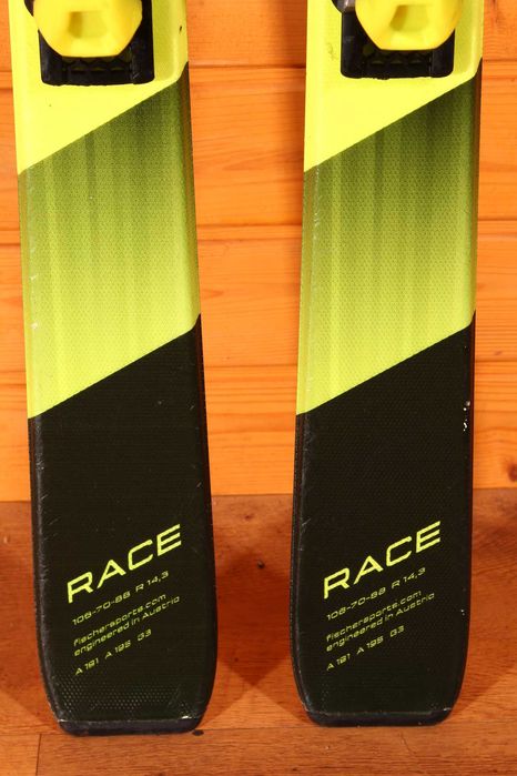 Narty dziecięce Fischer RC4 Race Jr, 140 cm, R 14.3 !!!