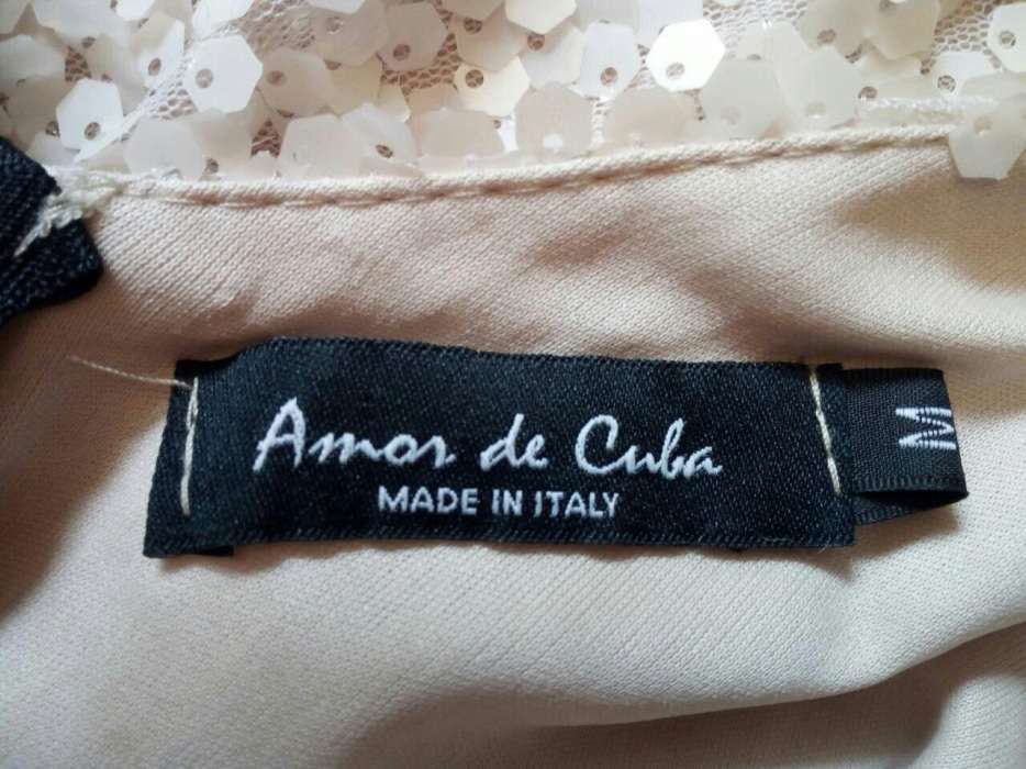 Платье в пайетки, Италия