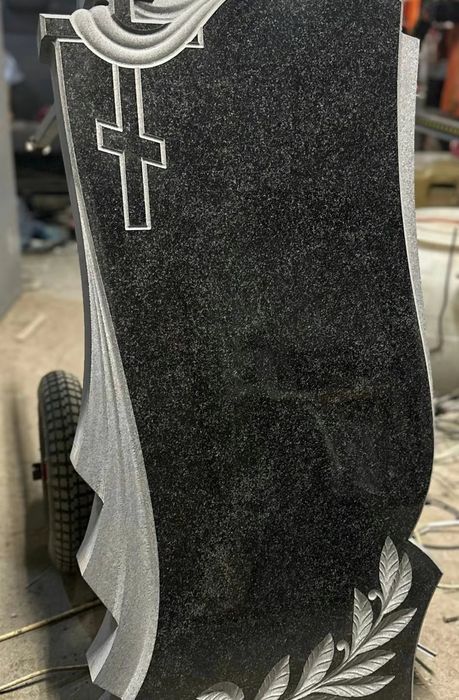 Пам'ятники під ключ