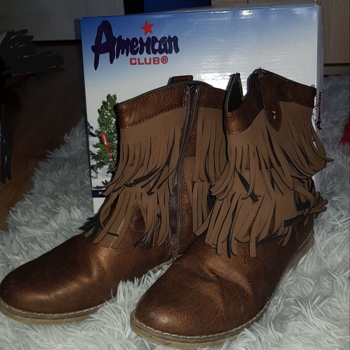 Buty z frędzlami American Club