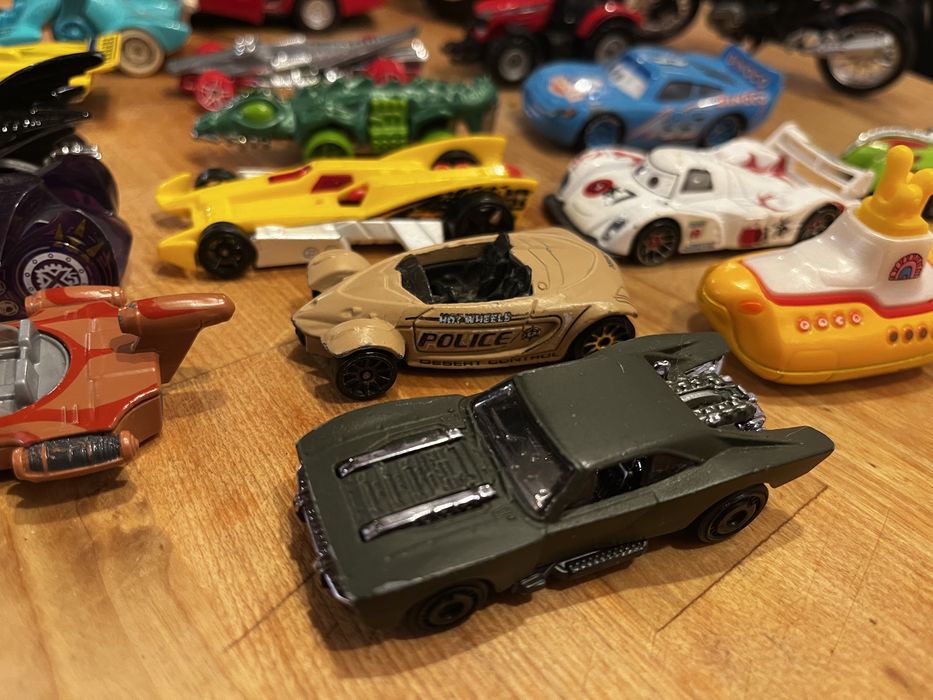 Auta hot wheels Kapitan Ameryka