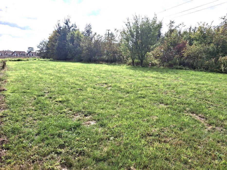 Kraków. Os. Mogiła. Działka budowlana- pod bliźniaka.