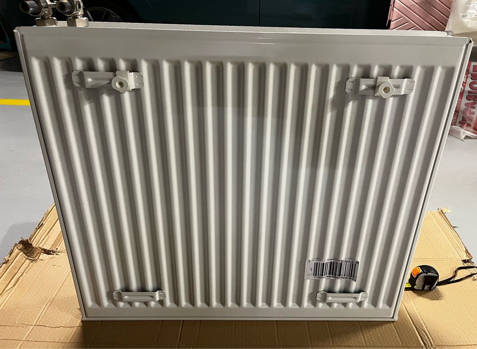 Grzejniki Kermi po demontażu nieużywane