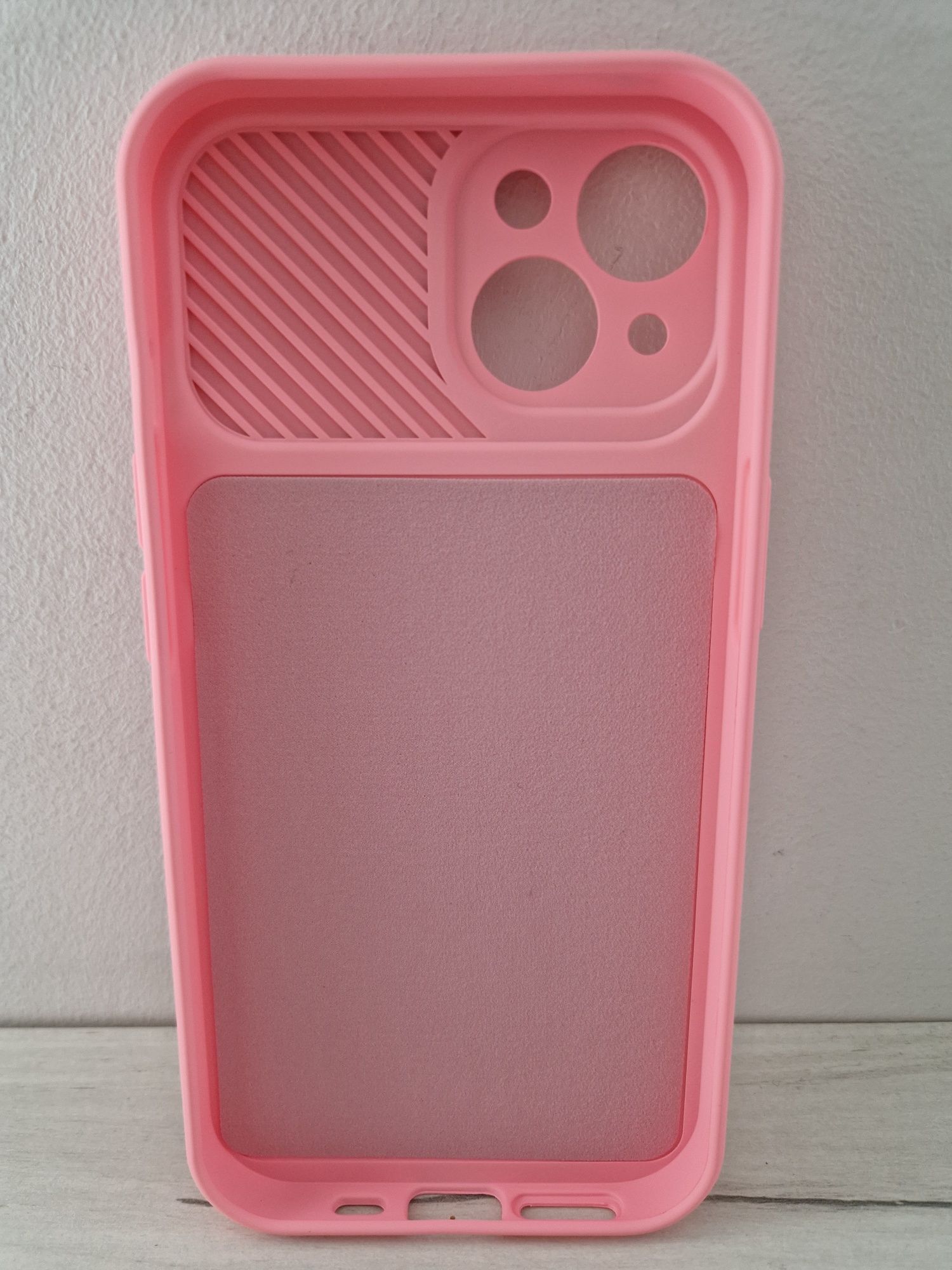 Camshield Soft do Iphone 15 Jasnoróżowy