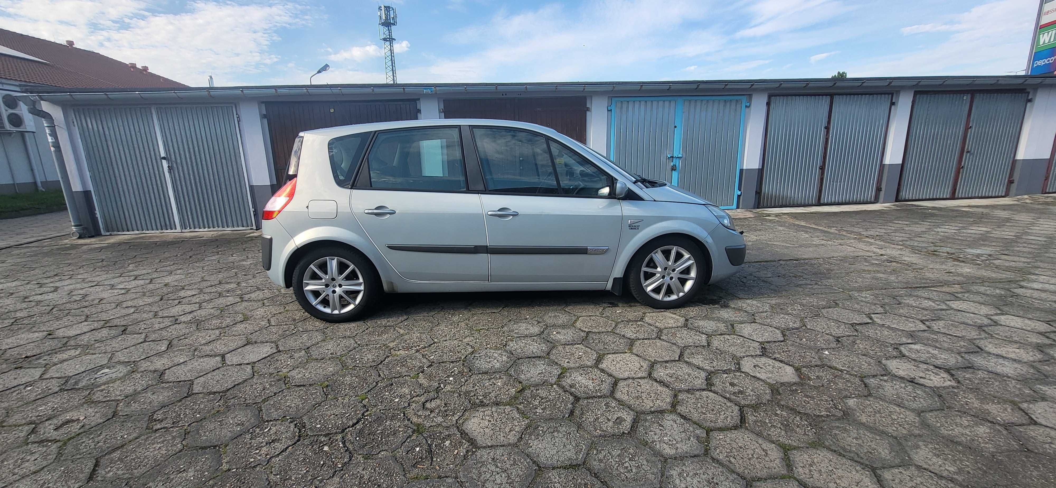 Scenic  2.0 2005 rok zadbany