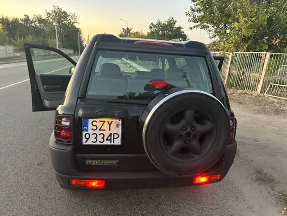 Автомобіль Land Rover Freelander 1998 року