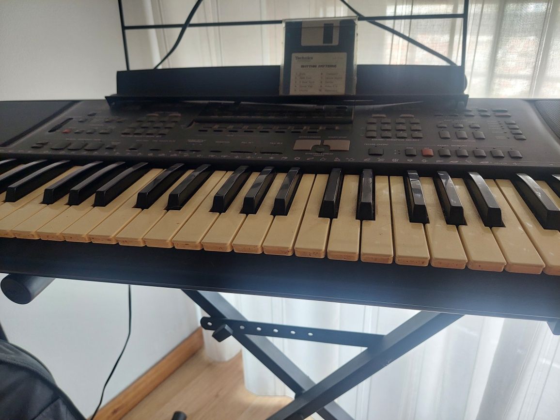 Teclado Technics SX-KN901