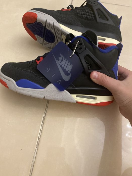 Кросівкі Jordan4