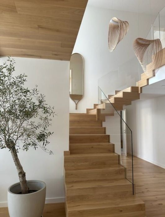 Schody drewniane dywanowe