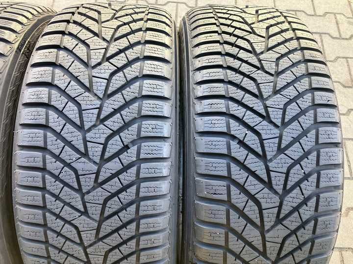 YOKOHAMA BluEarth Winter V905 215/45r18 2019r 4szt KPL Opony zimowe 18