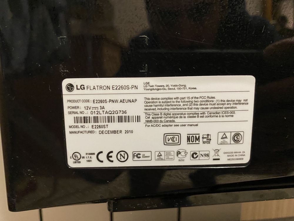 Монітор Lg Flatron E2260S