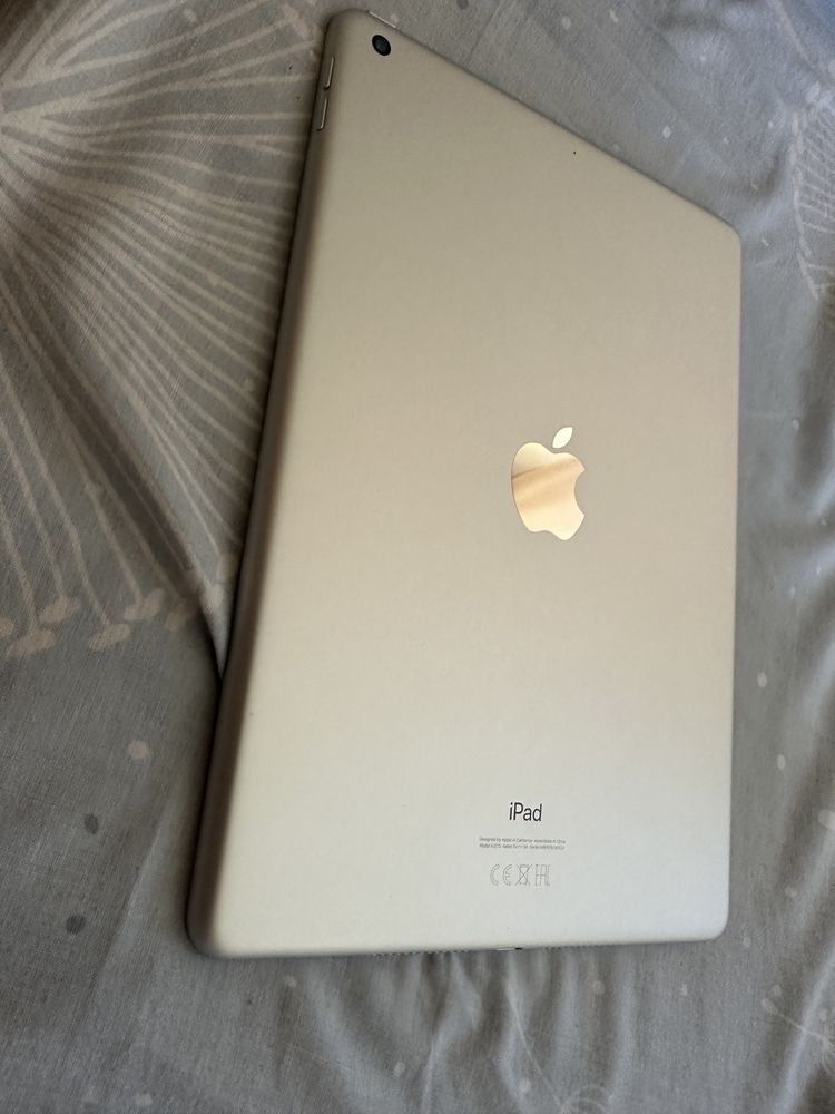 iPad 32GB wi-fi stan idealny