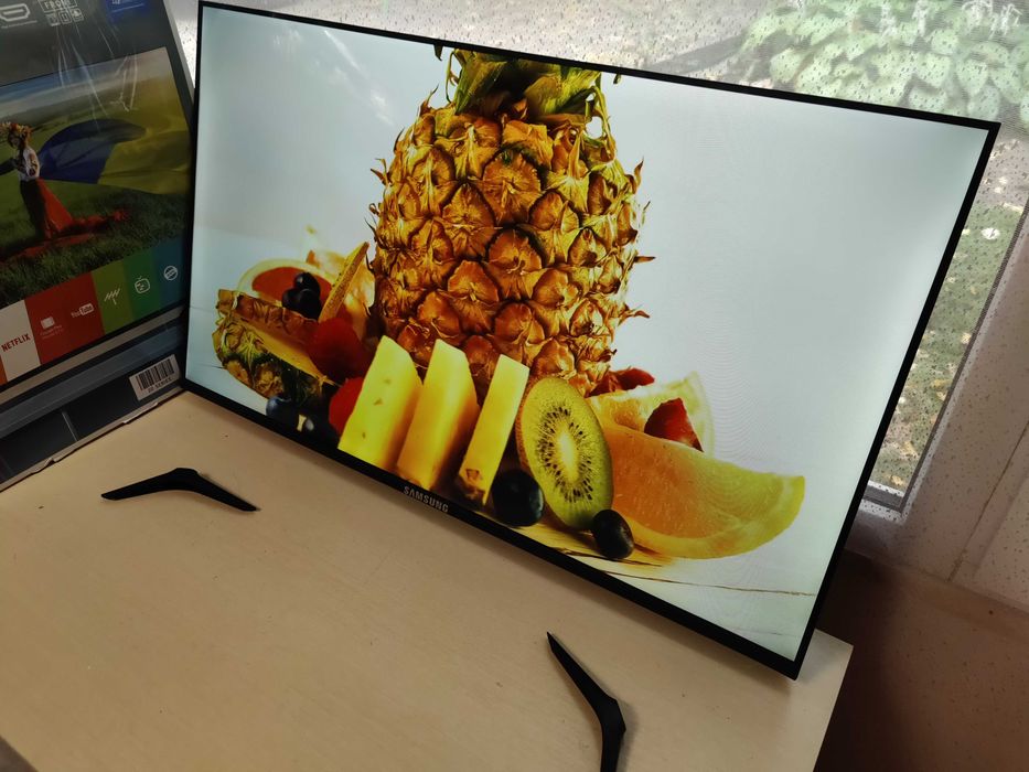 Телевизор Smart TV 45" UA45S00