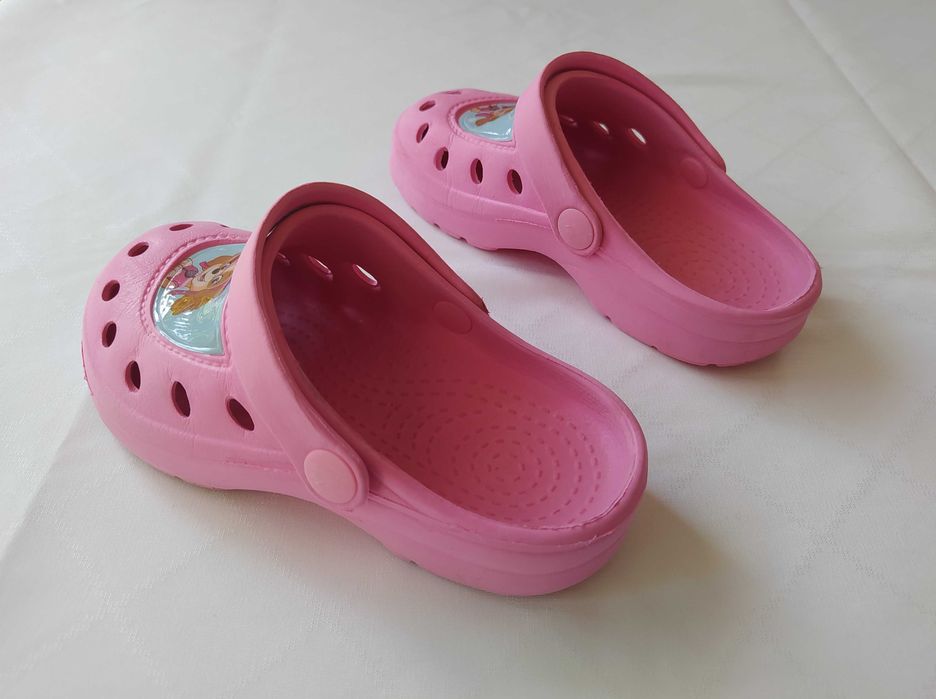 Buty Chodaki Klapki na lato / basen różowe Skye Psi Patrol 28/29