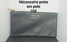 Nécessaire preta