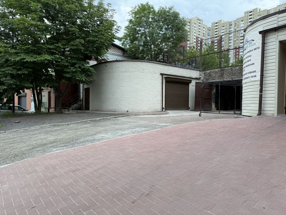 Продам  гараж кристер град