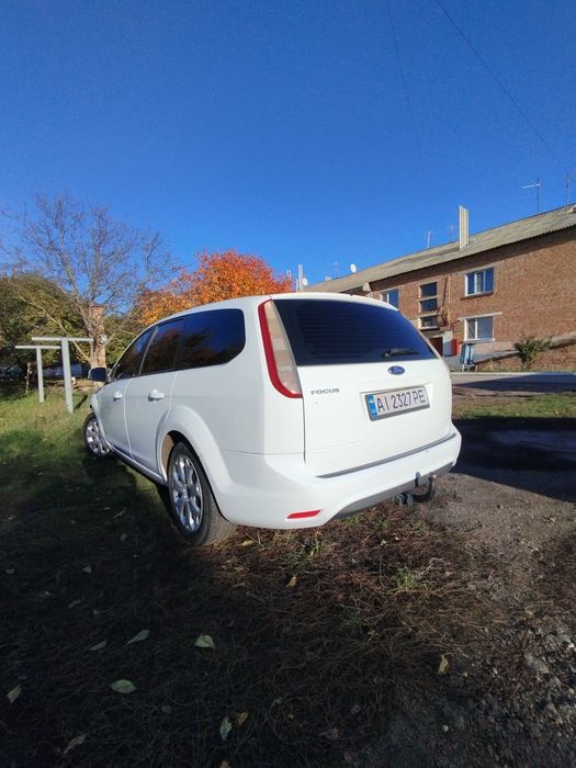 Форд фокус 2 універсал