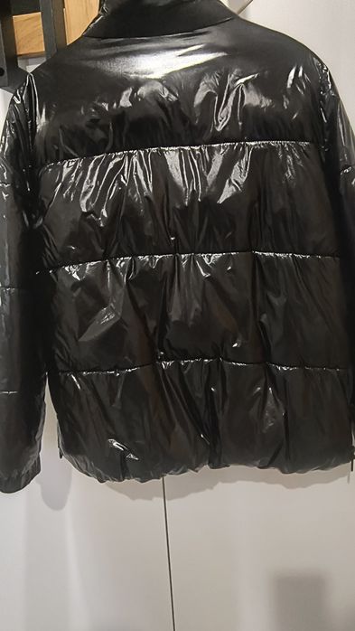 Kurtka lakierowana Reserved XL 42