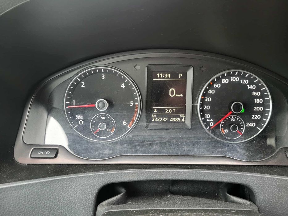 Volkswagen Transporter T5 lift 2013 9-osobowy