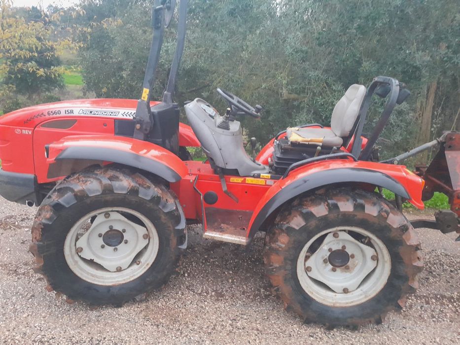 Trator VALPADANA 55cv + Alfaias