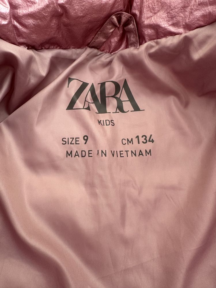 Куртка на девочку Zara. Размер 134