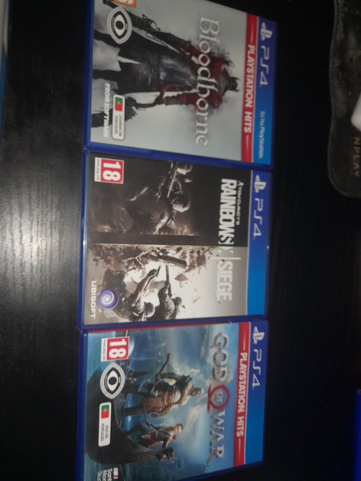 Jogos ps4 em otimo estado